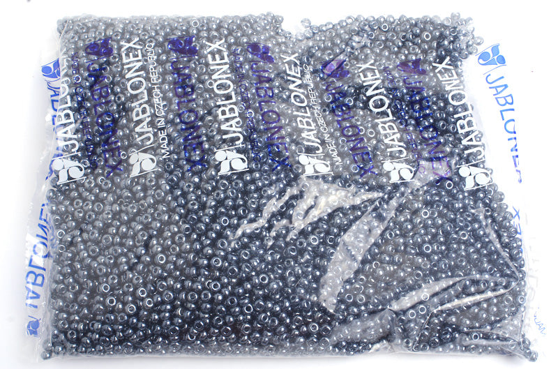 Czech Seed Bead / Pony Beads 6/0 Transparent Crystal/Grey Shades
