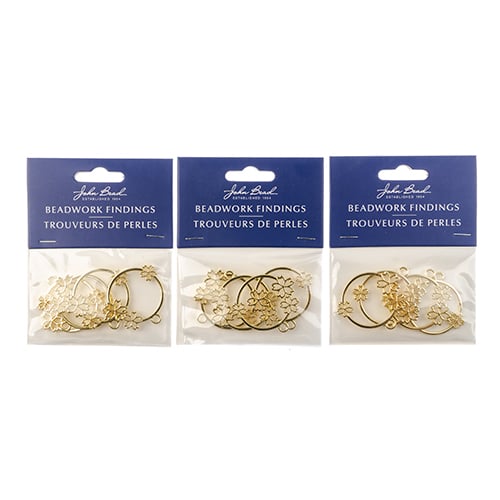 Beadwork Findings  Pendant Circle with Flowers 33x36mm 4pcs