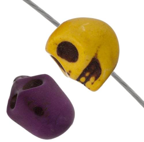 Semi-Precious Skull 8in strand