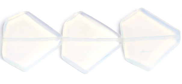 30x35mm White Stone Triangle 16in Semi-Precious