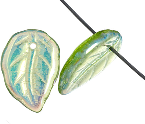 Glass Leaves 26x16mm Strung