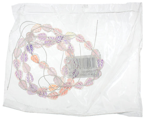 Glass Leaves 11x8mm Strung Transparent