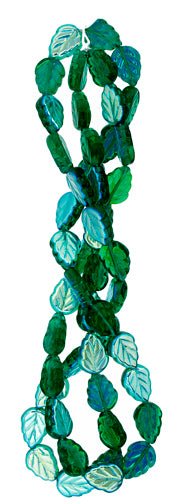 Glass Leaves 11x8mm Strung Transparent