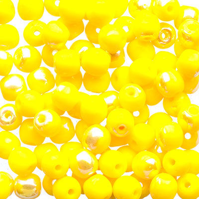 Czech Druk Beads Opaque Yellow AB