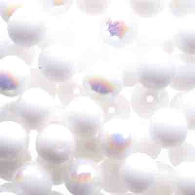 Czech Druk Beads Opaque Chalk White AB