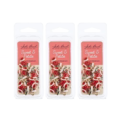 Sweet & Petite Holiday Charms 18x17mm Stocking 8pcs