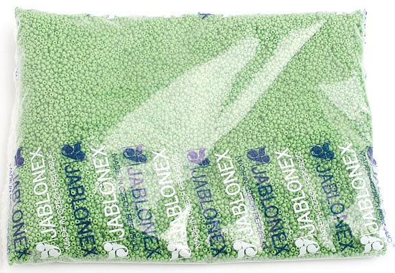 Czech Seed Beads 10/0 Opaque - Green Shades