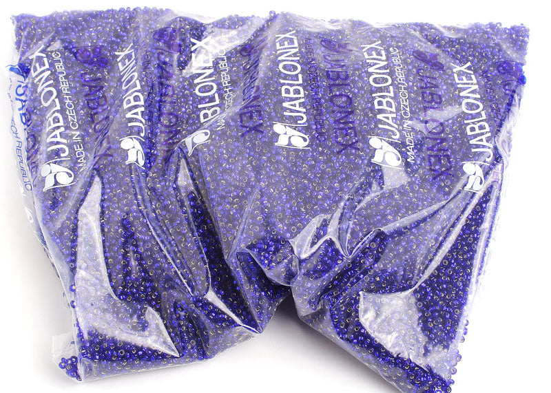 Czech Seed Beads 10/0 Silver Lined - Blue Shades