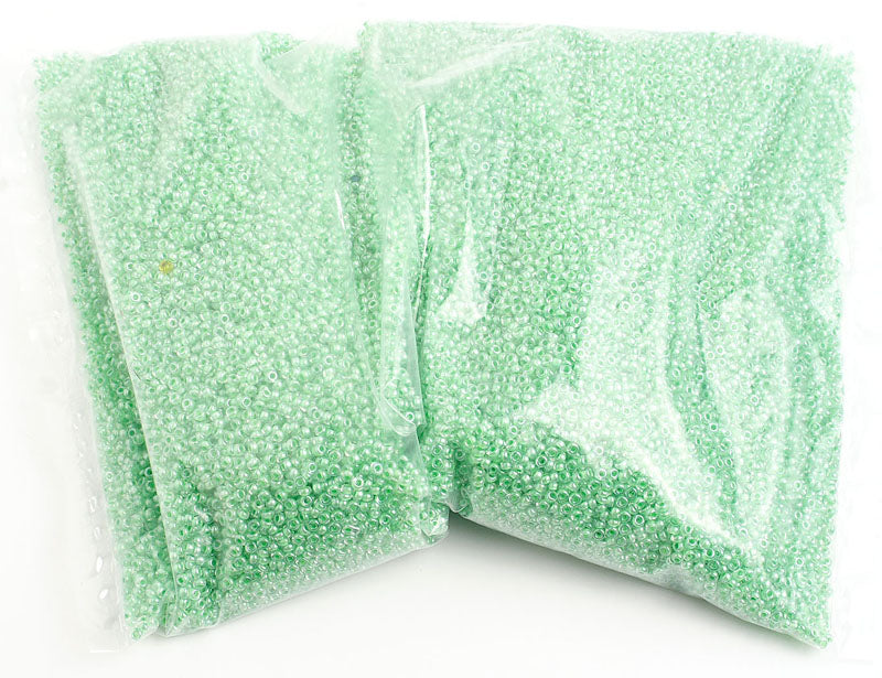 Czech Seed Beads 10/0 Color Lined Green Shades