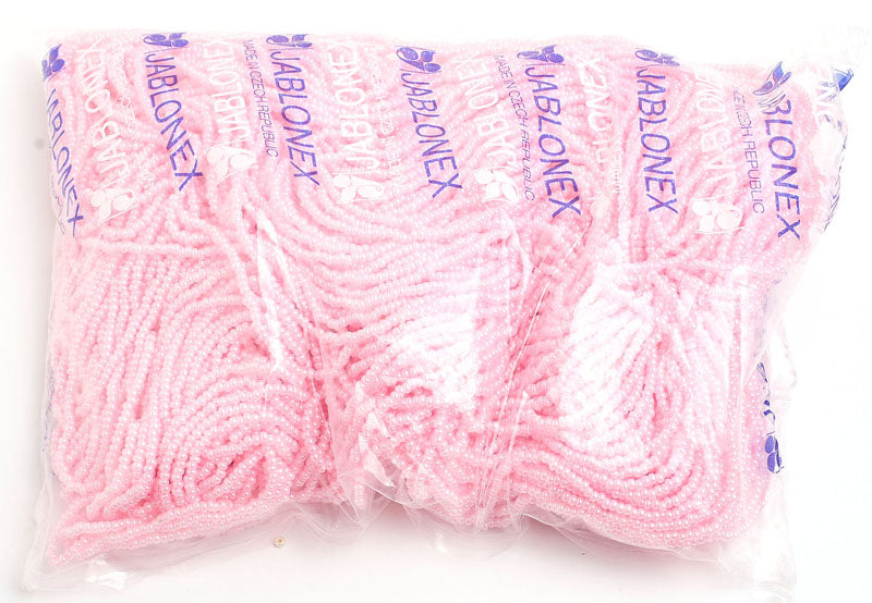 Czech Seed Beads 10/0 Opaque - Pink Shades