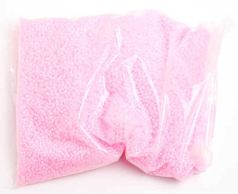 Czech Seed Beads 10/0 Opaque - Pink Shades