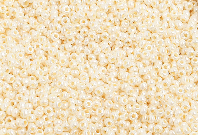 Czech Seed Beads 10/0 Opaque - White Shades