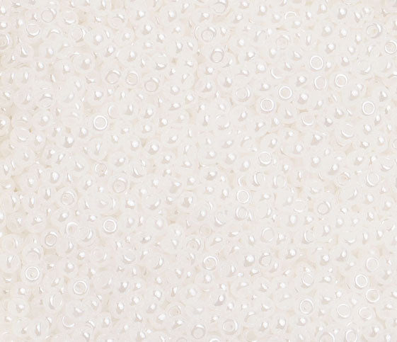 Czech Seed Beads 10/0 Opaque - White Shades