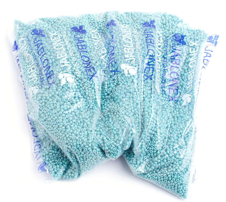 Czech Seed Beads 10/0 Opaque - Blue Shades