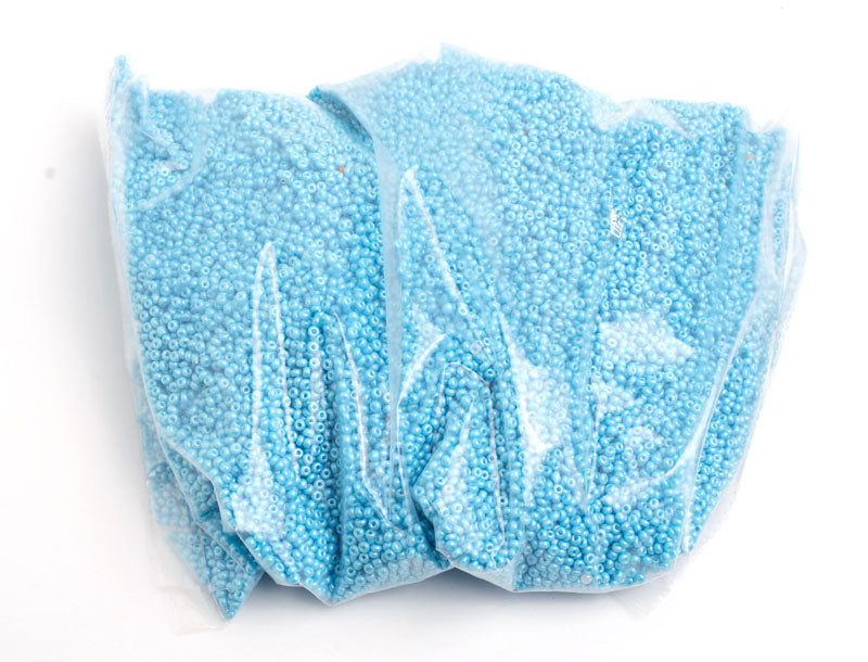 Czech Seed Beads 10/0 Opaque - Blue Shades