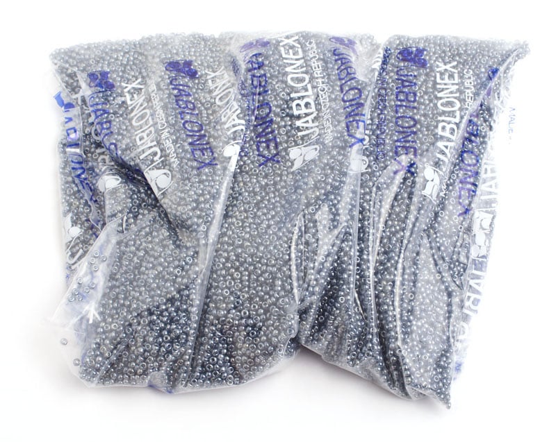 Czech Seed Beads 10/0 Transparent - Crystal/Grey Shades