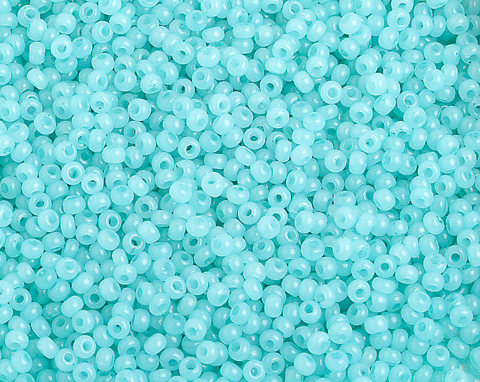 Czech Seed Beads 10/0 Opaque - Blue Shades