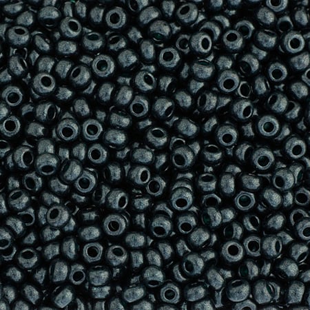 Czech Seed Beads 10/0 Opaque - Green Shades