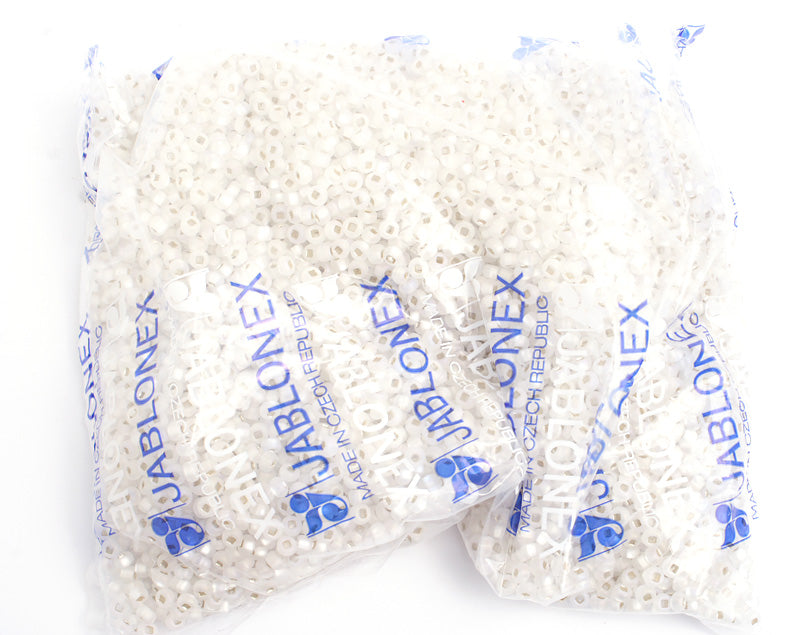 Czech Seed Bead / Pony Beads 6/0 Silver Lined Crystal/Grey Shades