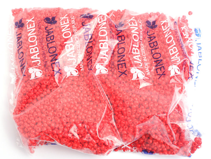 Czech Seed Bead / Pony Beads 6/0 Opaque Red Shades