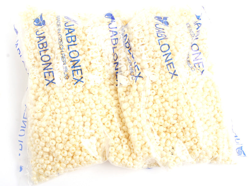 Czech Seed Bead / Pony Beads 6/0 Opaque White Shades