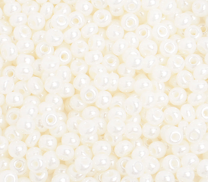Czech Seed Bead / Pony Beads 6/0 Opaque White Shades