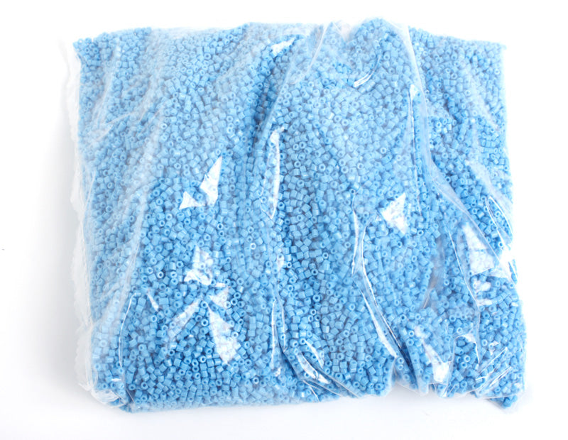 Czech Seed Beads 10/0 2-cut Opaque 