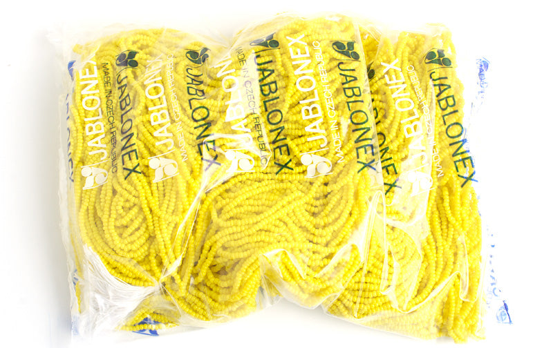 Czech Seed Beads 11/0 Opaque - Red/Orange Shades