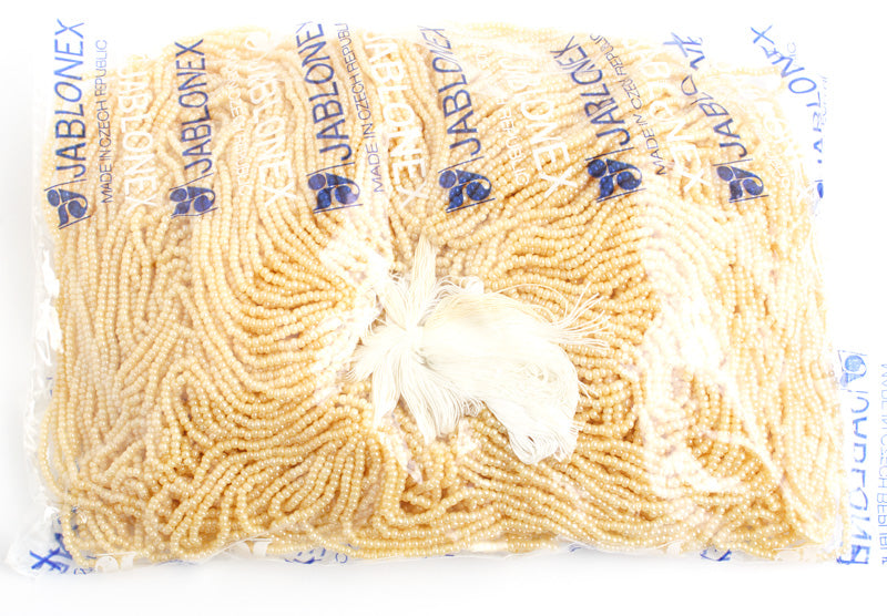 Czech Seed Beads 11/0 Opaque Pearl 