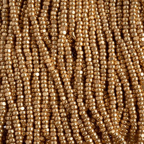 Czech Seed Beads 11/0 Cut Metallic Strung