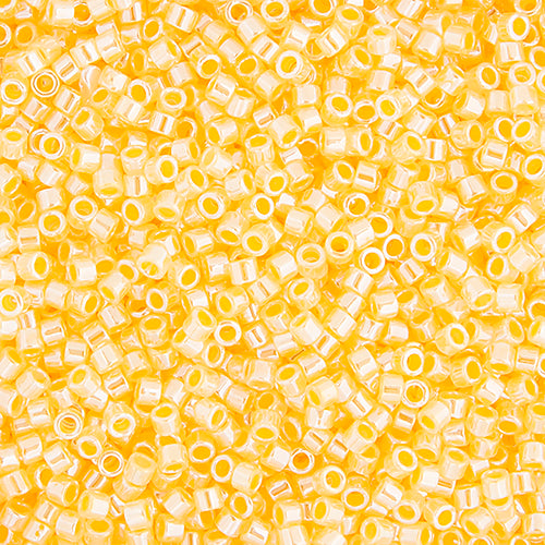 Miyuki Delica 11/0 Bag Crystal Ceylon Lined Dyed