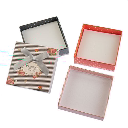 Cardboard Gift Boxes 