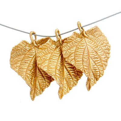 Bronze Pendant Ivy Leaf 32x28mm