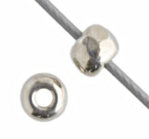 Charlotte Beads 8/0 Strung Real Silver